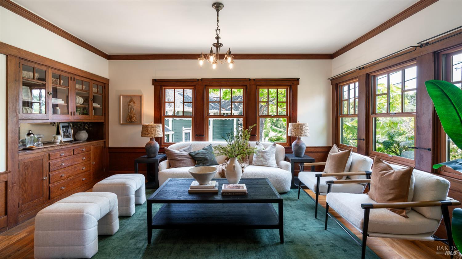 Detail Gallery Image 15 of 64 For 306 Howard St, Petaluma,  CA 94952 - 2 Beds | 1/1 Baths