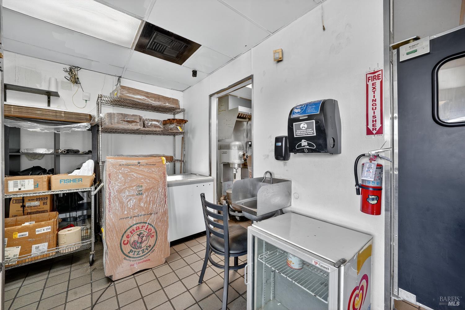 Detail Gallery Image 12 of 31 For 2305 Springs Rd, Vallejo,  CA 94591 - – Beds | – Baths