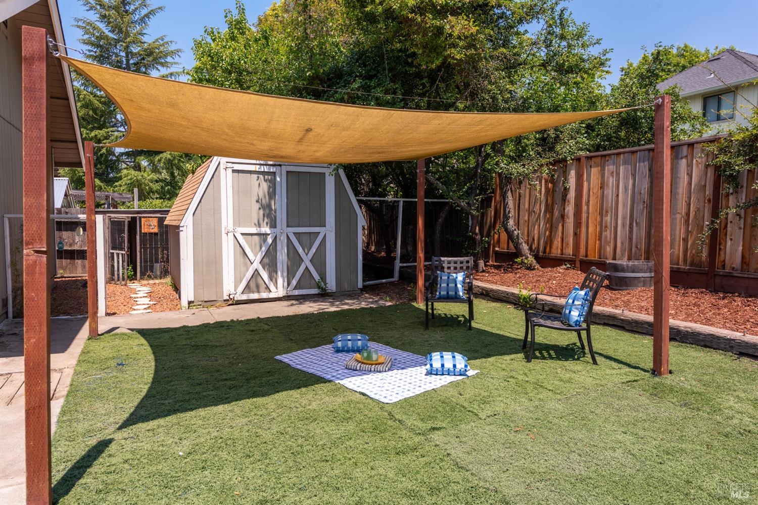 Detail Gallery Image 23 of 26 For 5330 Arnica Way, Santa Rosa,  CA 95403 - 4 Beds | 2 Baths