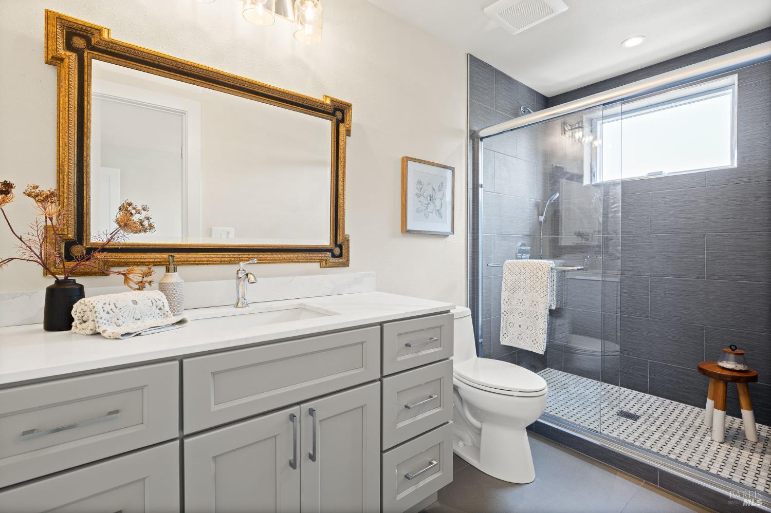 Detail Gallery Image 44 of 47 For 3637 Evergreen Ct, Napa,  CA 94558 - 4 Beds | 1/1 Baths
