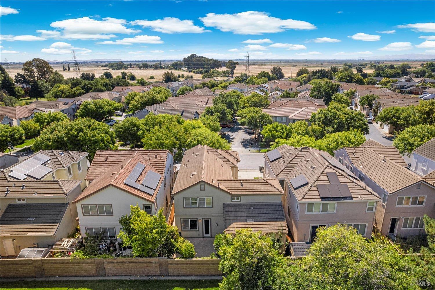 Detail Gallery Image 31 of 34 For 621 Greentree Cir, Fairfield,  CA 94534 - 3 Beds | 2/1 Baths