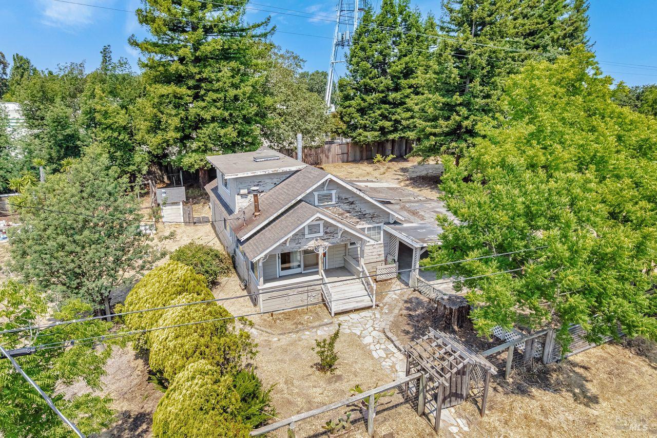 Detail Gallery Image 1 of 43 For 2690 Meier Rd, Sebastopol,  CA 95472 - 2 Beds | 1/1 Baths