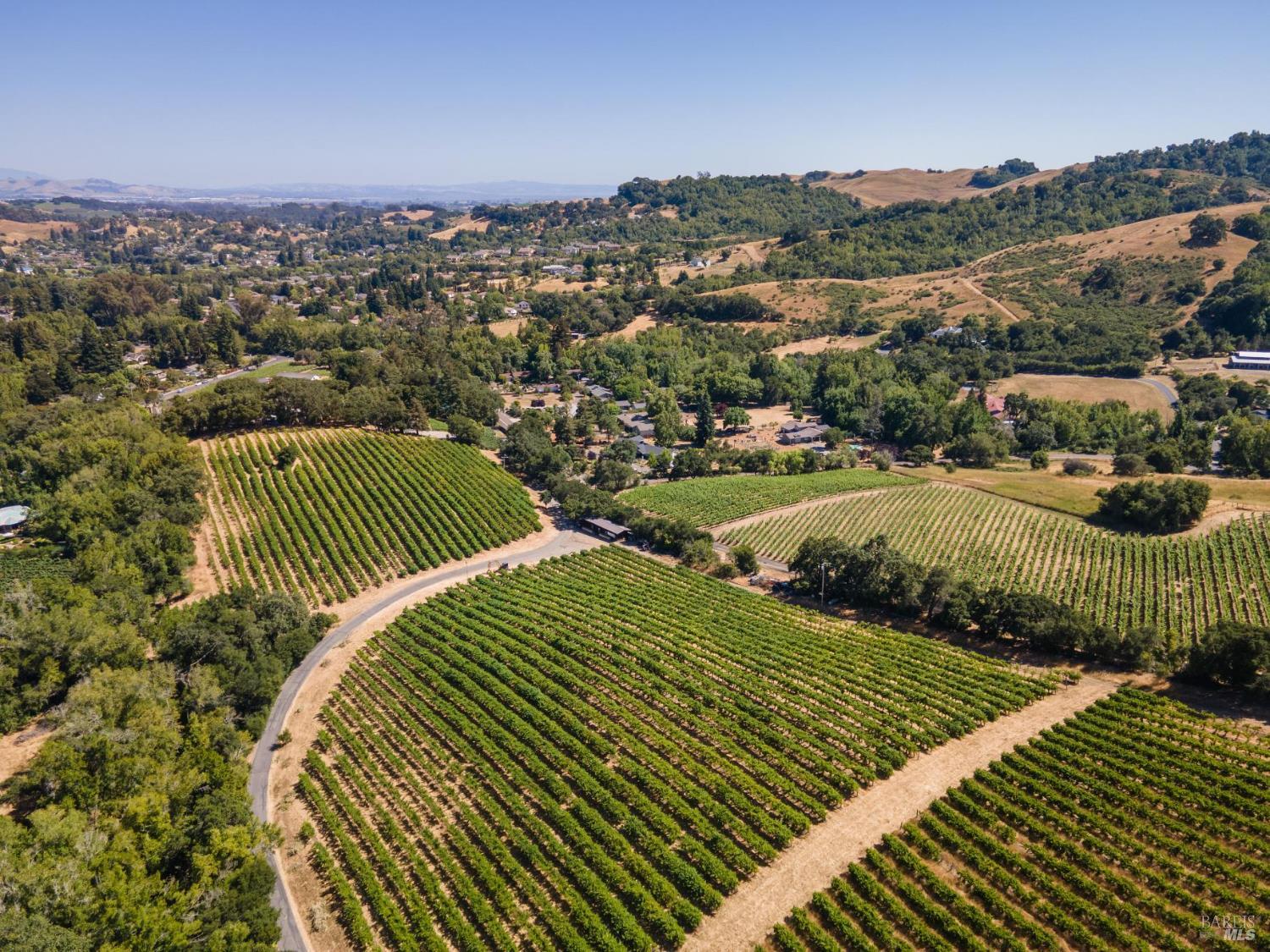 Detail Gallery Image 5 of 12 For 1250 Partrick Rd, Napa,  CA 94558 - – Beds | – Baths