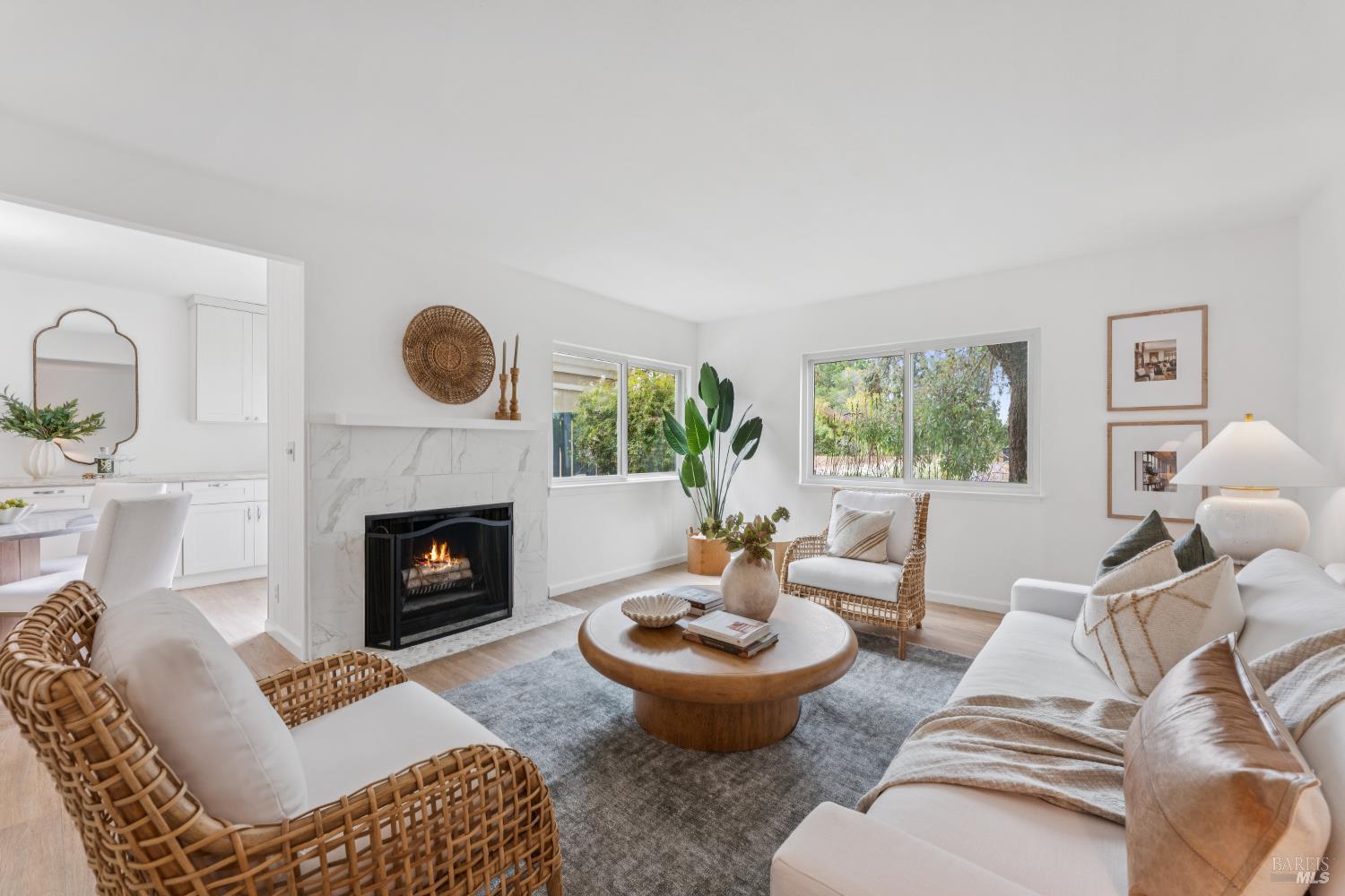 Detail Gallery Image 1 of 39 For 6 Coleridge Dr, Mill Valley,  CA 94941 - 3 Beds | 2/1 Baths