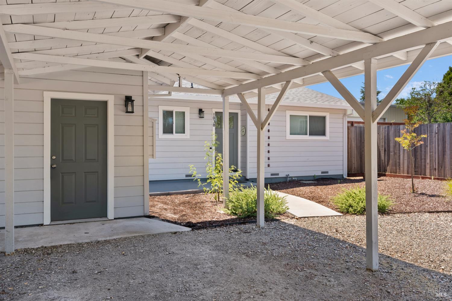 Detail Gallery Image 6 of 34 For 1038 Verano Ave, Sonoma,  CA 95476 - 3 Beds | 2 Baths