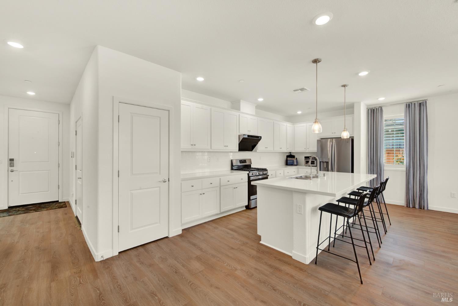 Detail Gallery Image 49 of 73 For 570 Wildflower Ct, Dixon,  CA 95620 - 3 Beds | 2 Baths