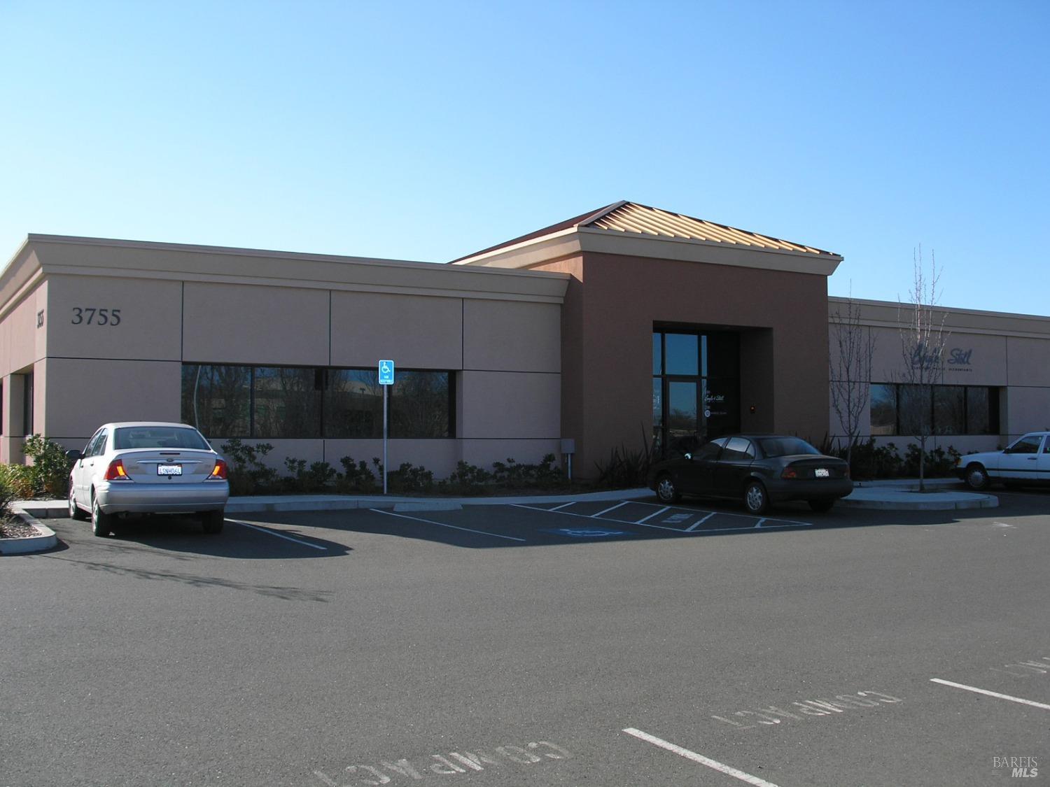 Detail Gallery Image 3 of 4 For 3755 Brickway #100,  Santa Rosa,  CA 95409 - – Beds | – Baths