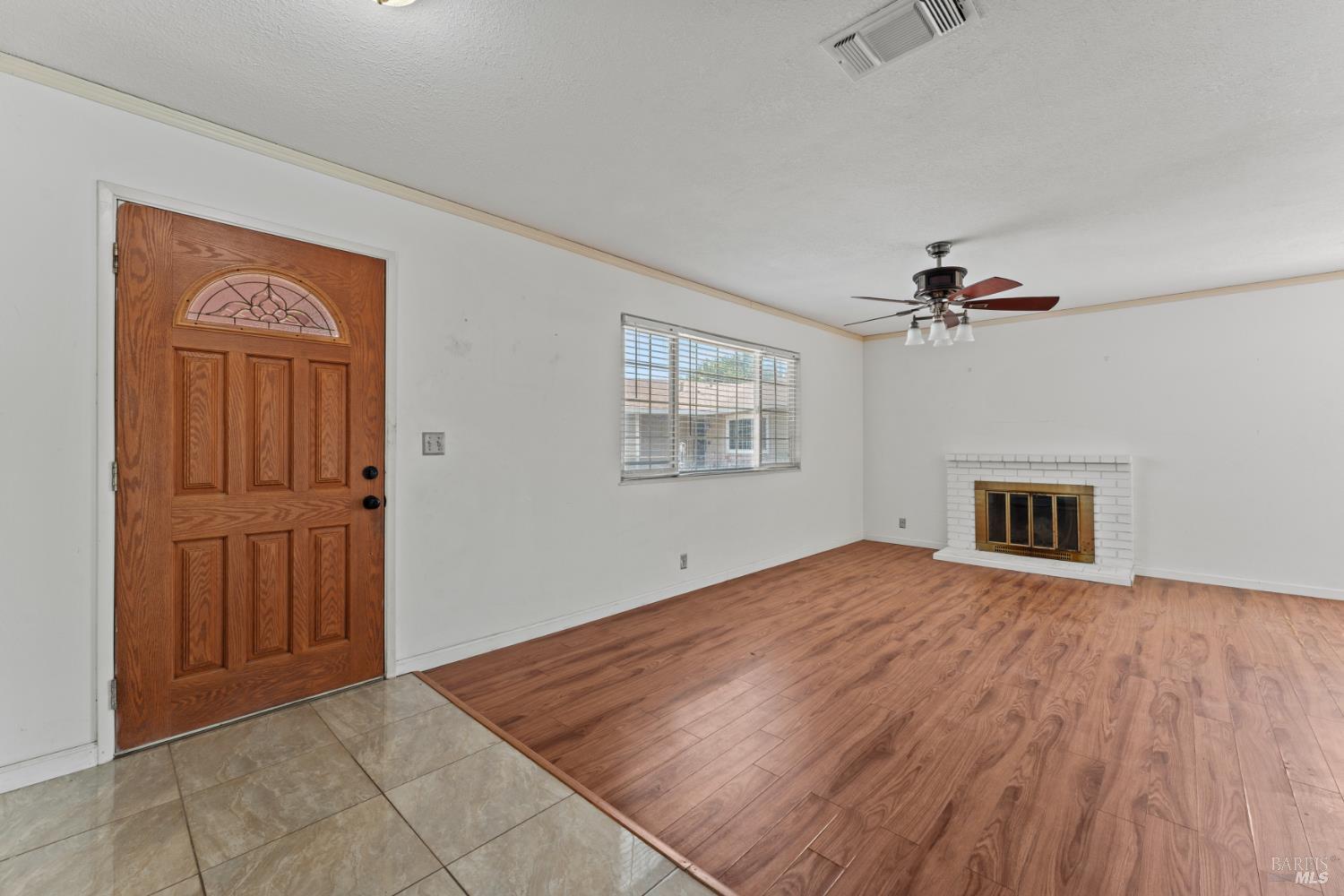 Detail Gallery Image 10 of 44 For 2049 Harte Ct, Fairfield,  CA 94533 - 4 Beds | 2 Baths