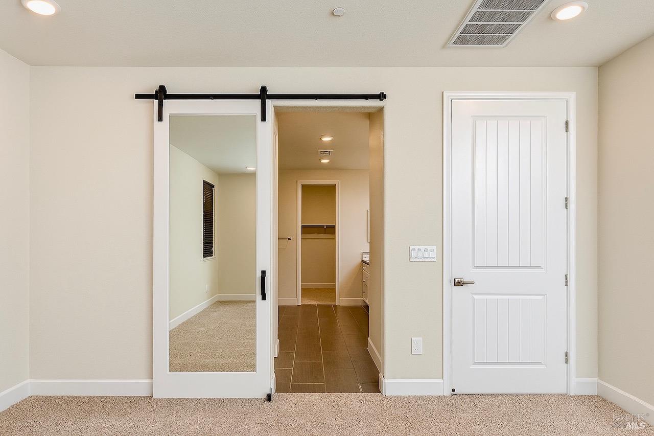 Detail Gallery Image 34 of 39 For 149 Shubin Way, Vacaville,  CA 95687 - 4 Beds | 2/1 Baths