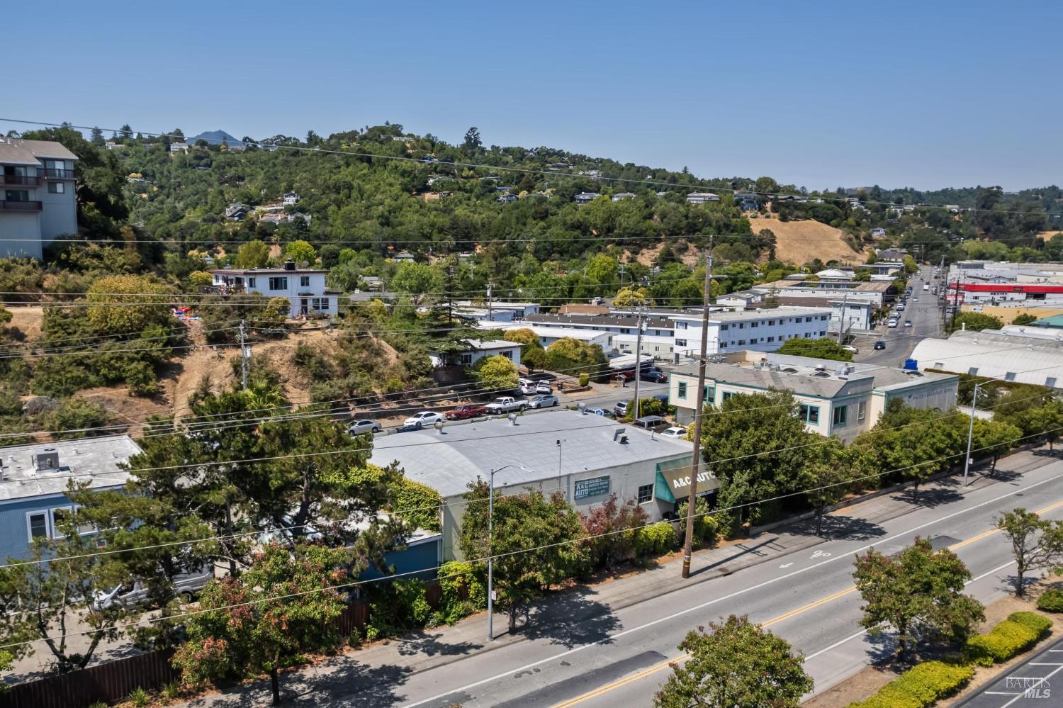 Detail Gallery Image 29 of 30 For 40 Woodland Ave, San Rafael,  CA 94901 - – Beds | – Baths