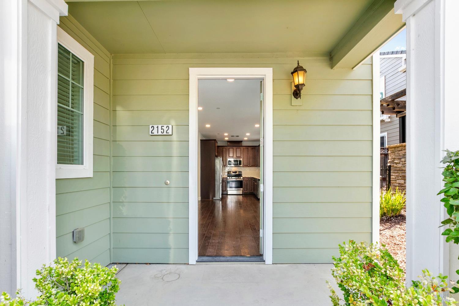 Detail Gallery Image 18 of 47 For 2152 Eva St, Napa,  CA 94559 - 3 Beds | 2/1 Baths