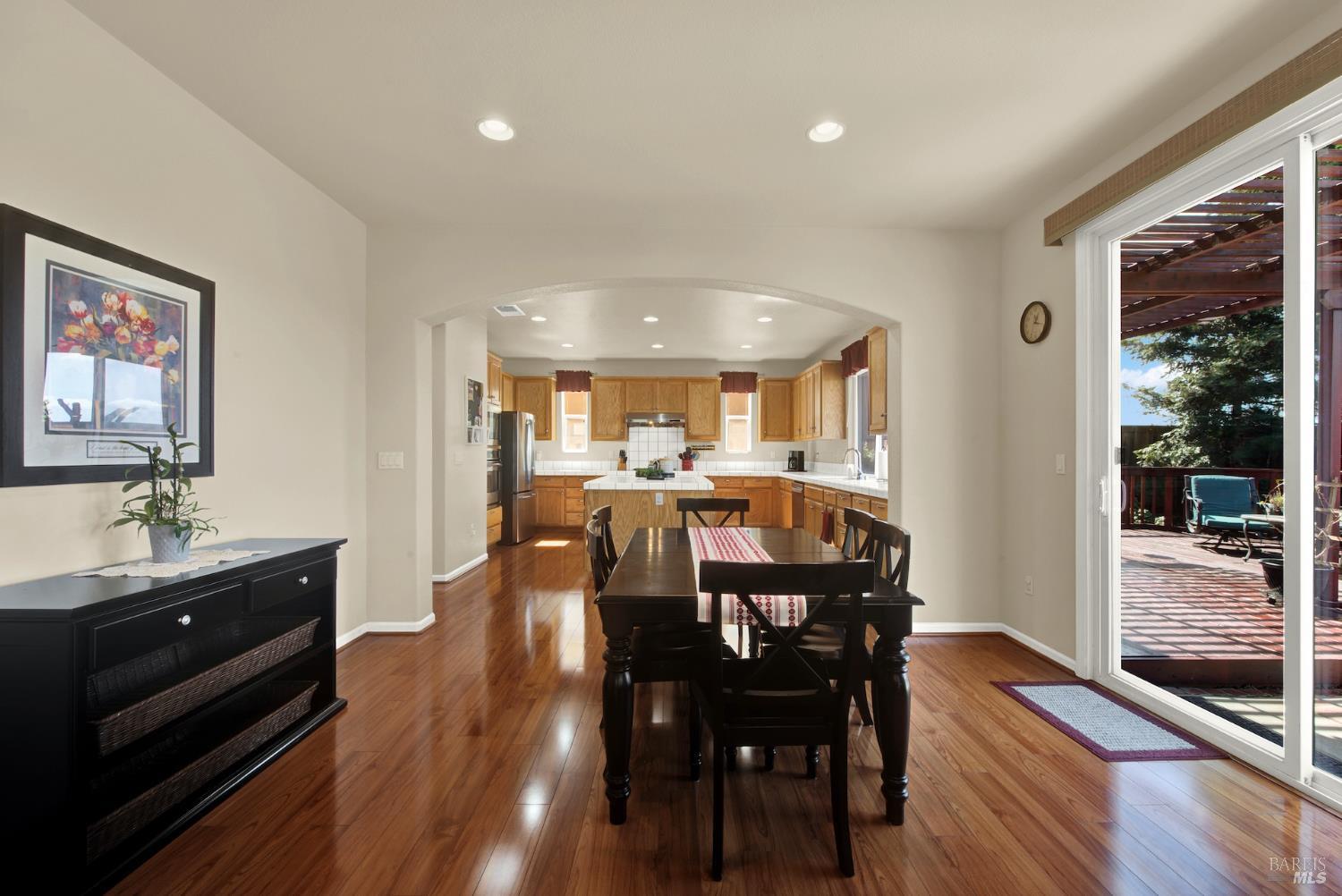 Detail Gallery Image 37 of 99 For 365 Sage Sparrow Cir, Vacaville,  CA 95687 - 6 Beds | 4 Baths