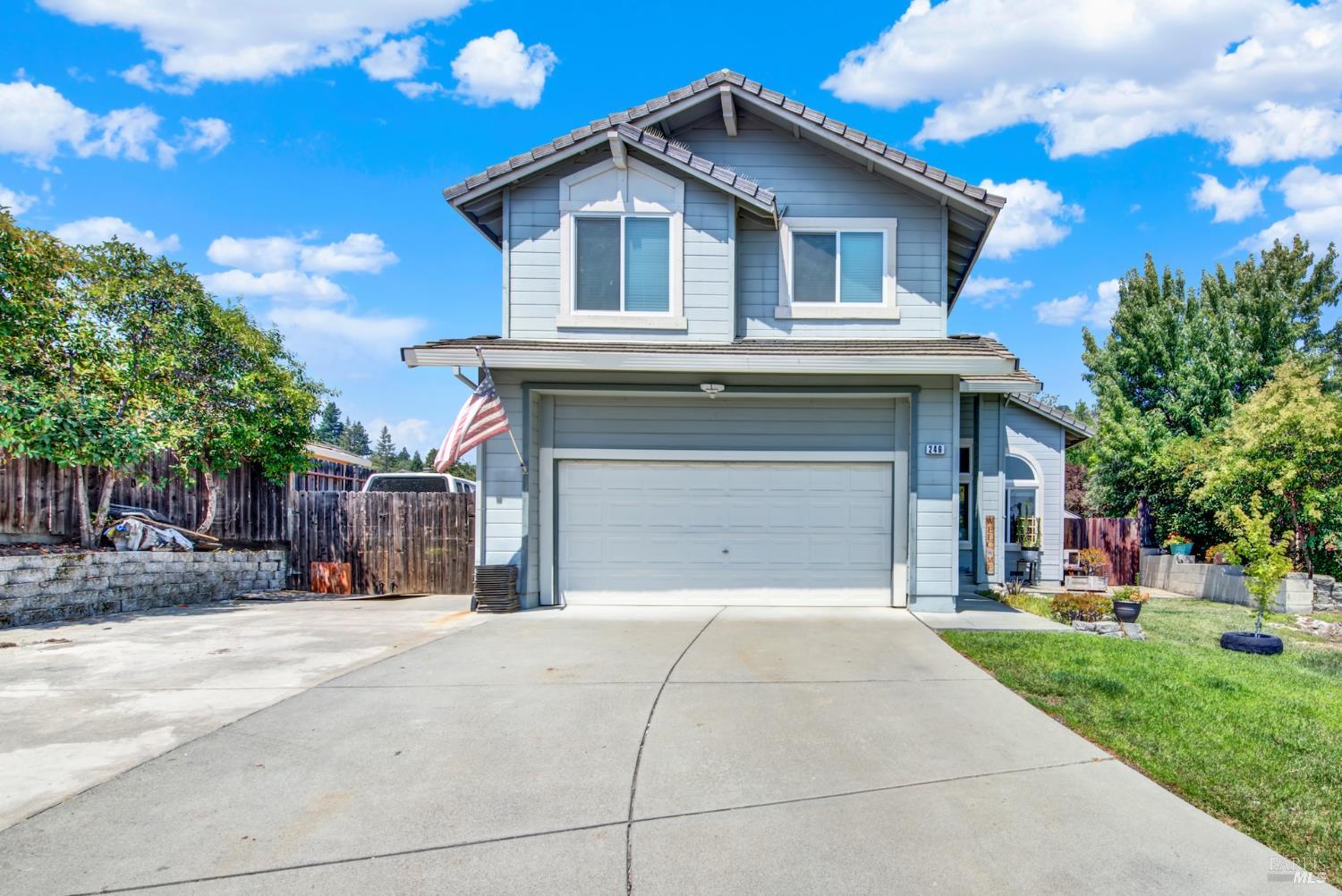 Detail Gallery Image 14 of 81 For 249 Milford Ct, Vacaville,  CA 95688 - 4 Beds | 2/1 Baths