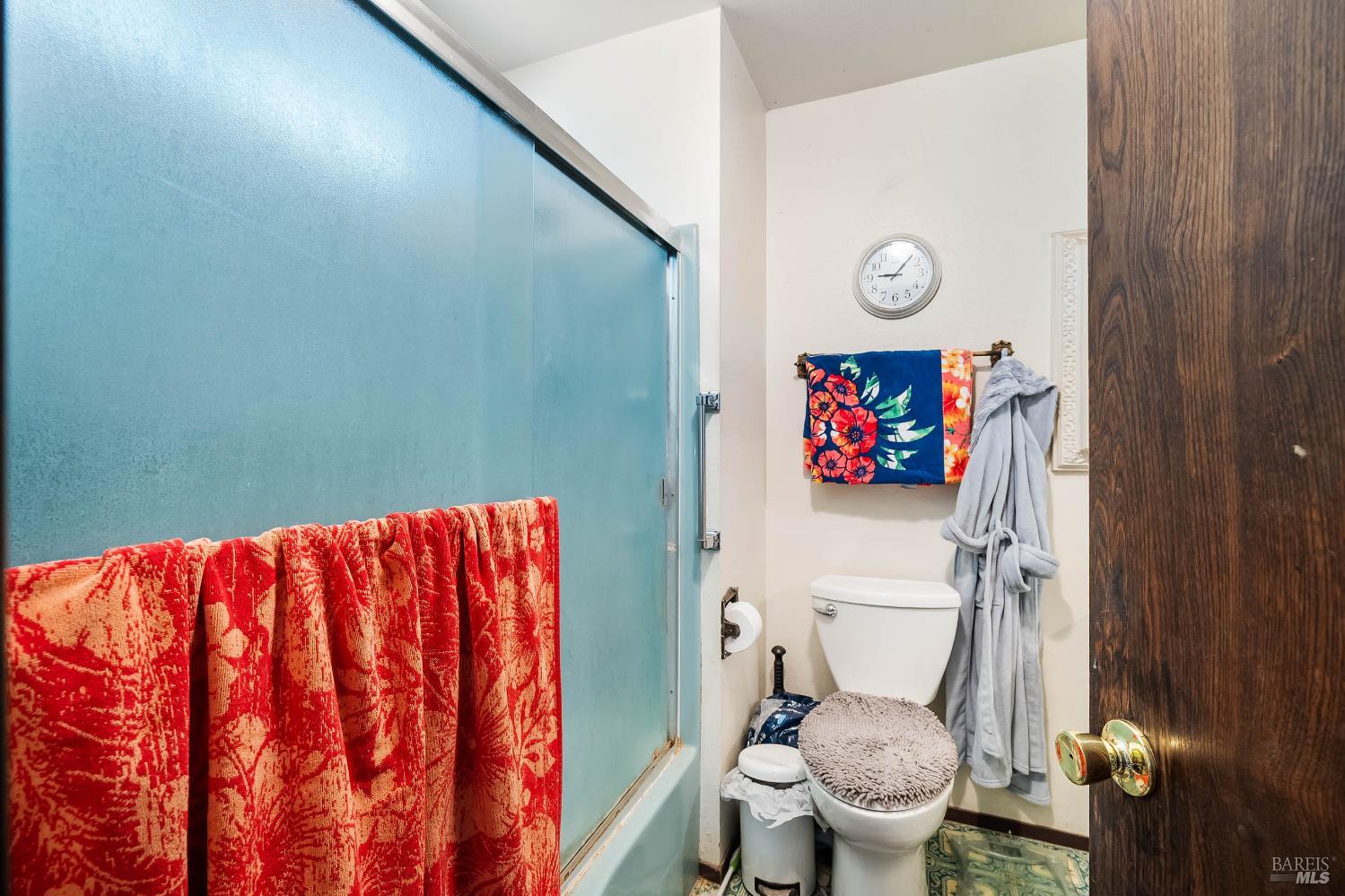 Detail Gallery Image 13 of 49 For 12902 Lakeland St, Clearlake Oaks,  CA 95423 - 4 Beds | 2/1 Baths