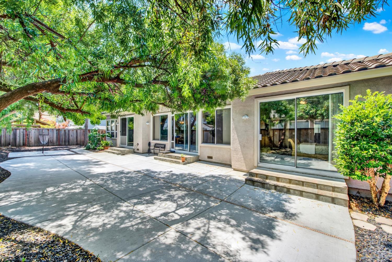 Detail Gallery Image 79 of 93 For 616 Pavilion Dr, Fairfield,  CA 94534 - 3 Beds | 2/1 Baths