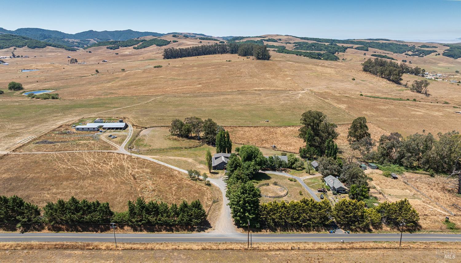 Detail Gallery Image 33 of 41 For 3803 Spring Hill Rd, Petaluma,  CA 94952 - 6 Beds | 5/1 Baths