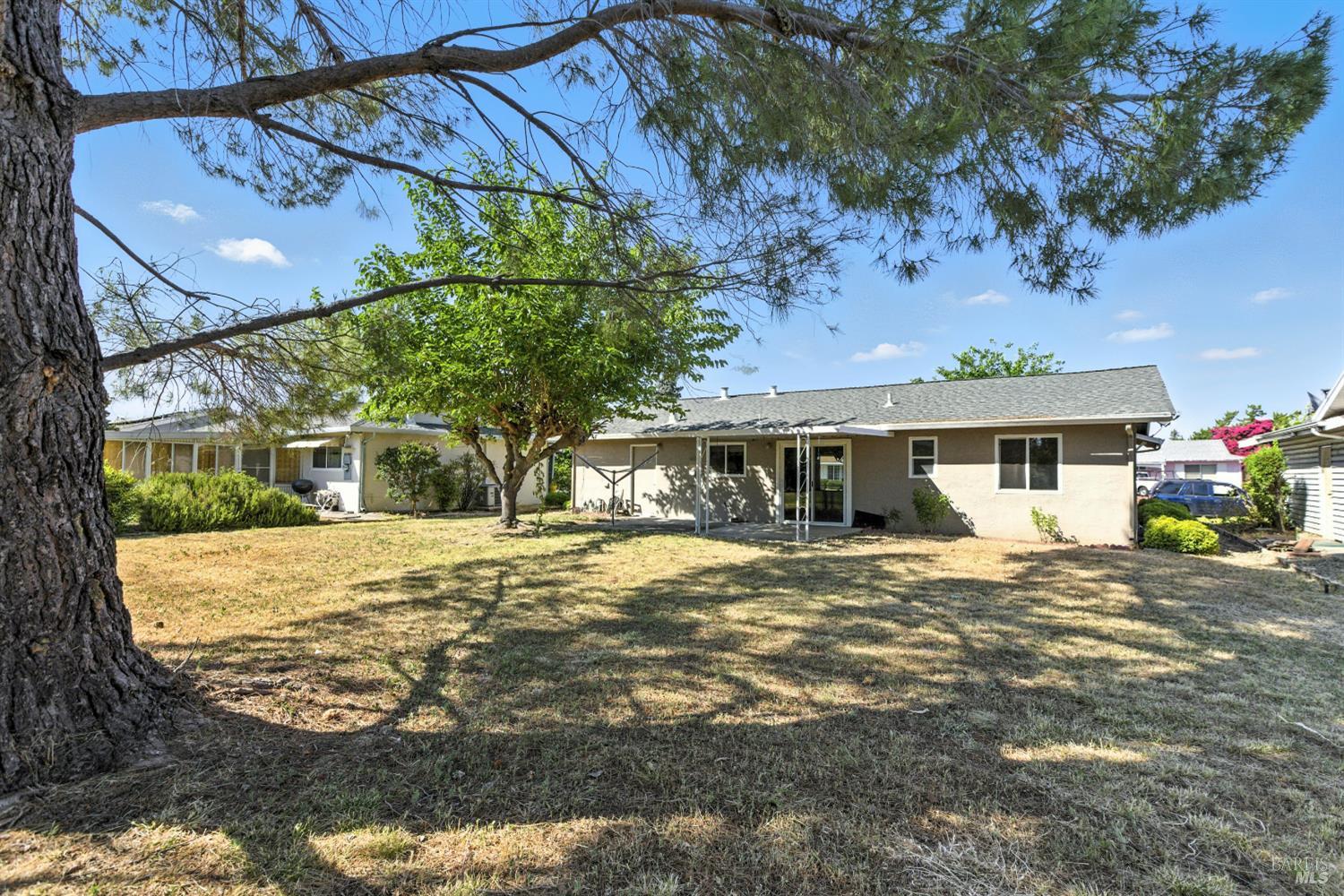 Detail Gallery Image 23 of 30 For 189 Lassen Cir, Vacaville,  CA 95687 - 2 Beds | 1 Baths
