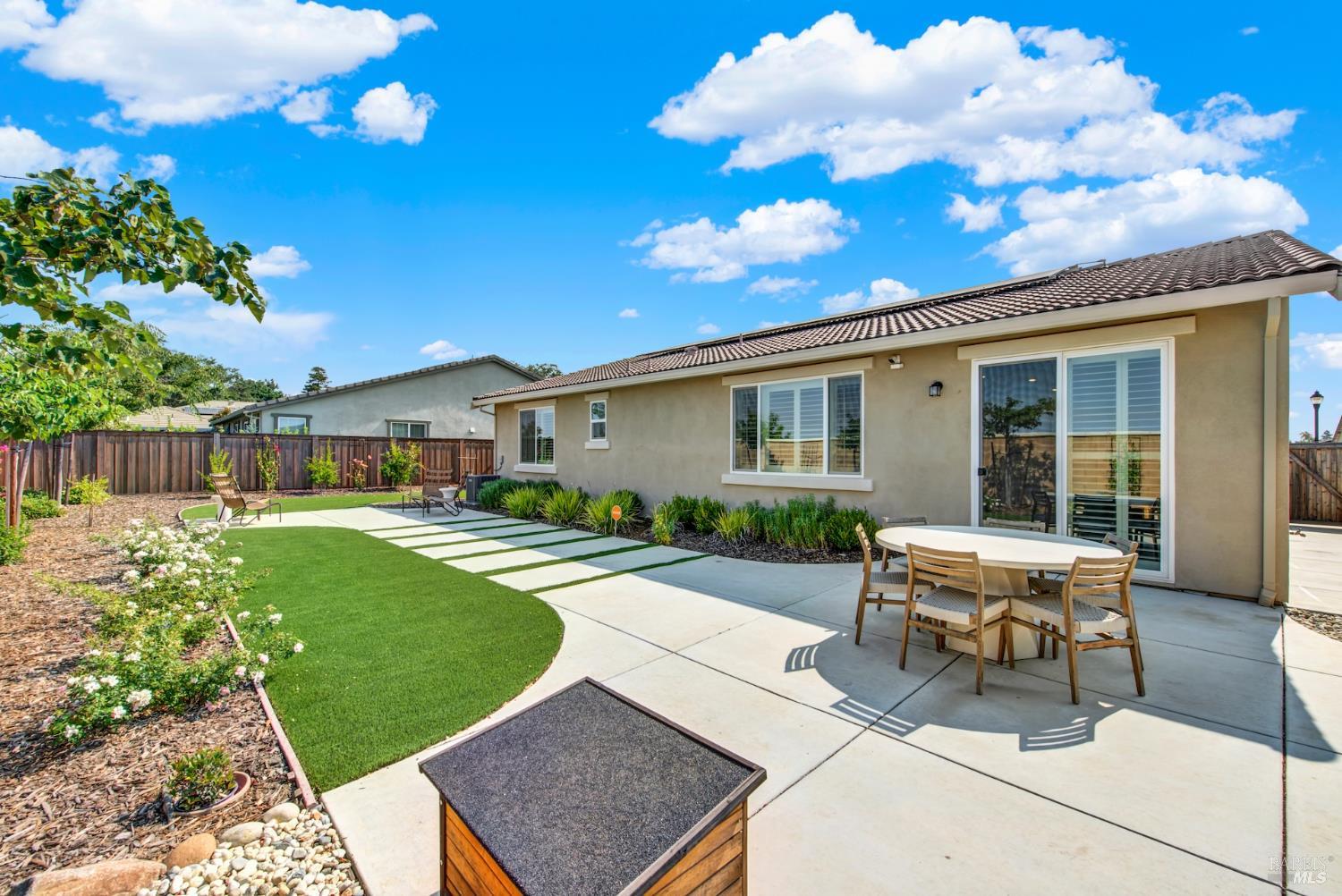 Detail Gallery Image 56 of 73 For 570 Wildflower Ct, Dixon,  CA 95620 - 3 Beds | 2 Baths