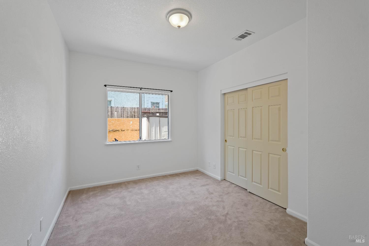 Detail Gallery Image 26 of 71 For 598 Crownpointe Cir, Vacaville,  CA 95687 - 4 Beds | 3 Baths