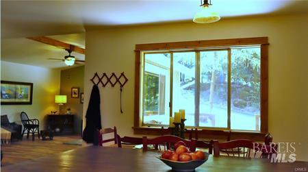 Detail Gallery Image 7 of 20 For 16520 Schwartz Rd, Cobb,  CA 95426 - 2 Beds | 1 Baths