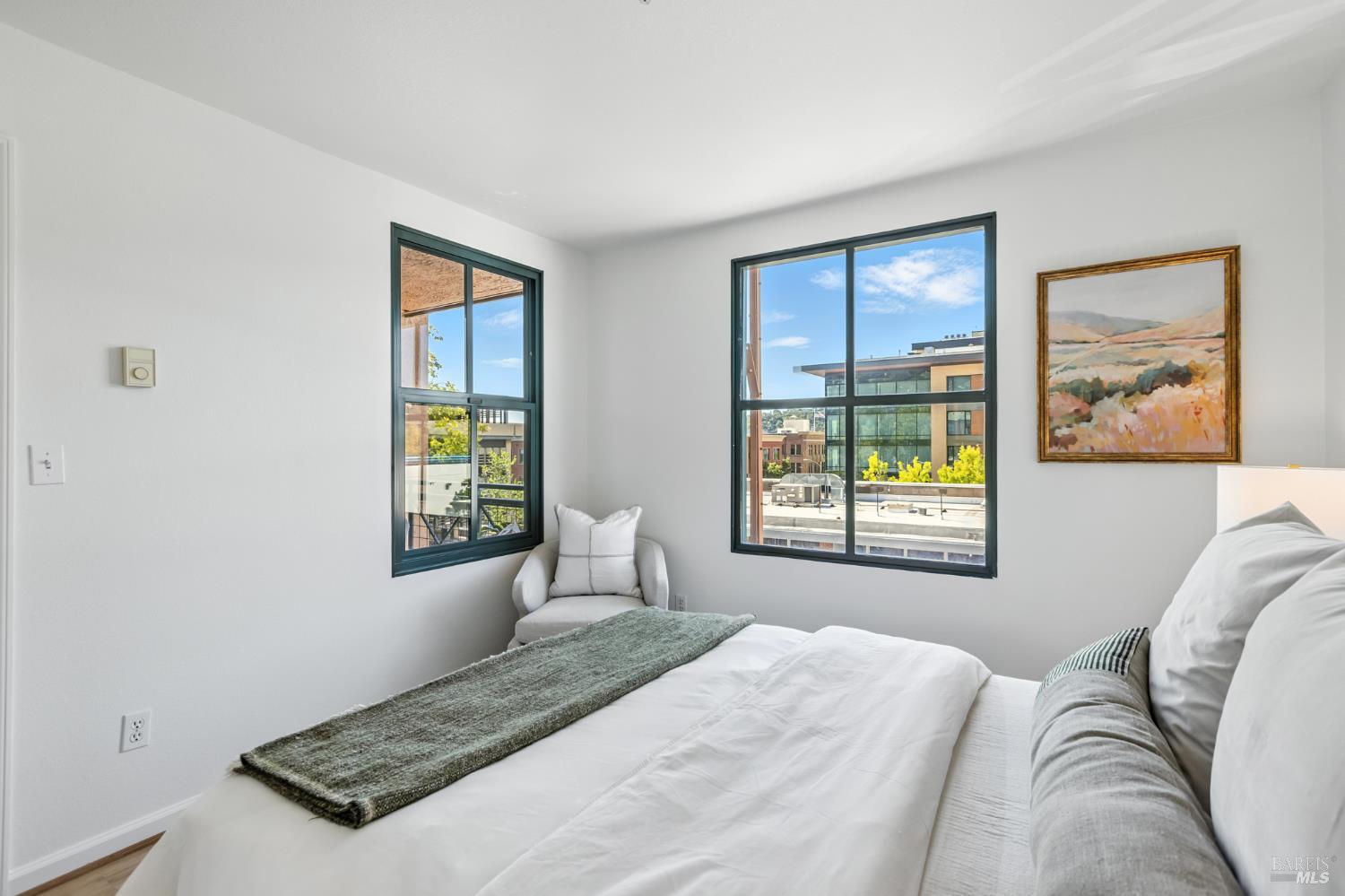 Detail Gallery Image 12 of 20 For 1115 B St #202,  San Rafael,  CA 94901 - 2 Beds | 1 Baths