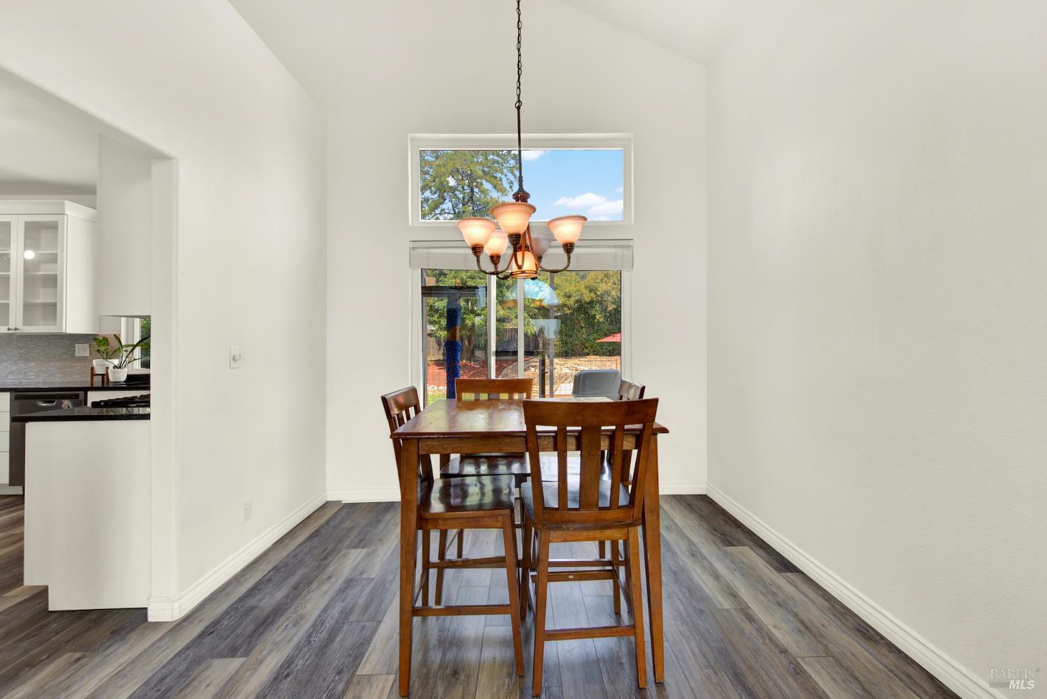 Detail Gallery Image 25 of 81 For 249 Milford Ct, Vacaville,  CA 95688 - 4 Beds | 2/1 Baths