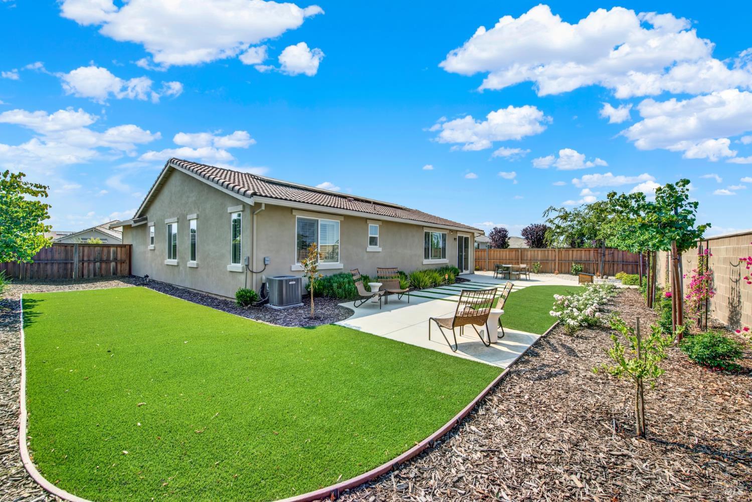 Detail Gallery Image 62 of 73 For 570 Wildflower Ct, Dixon,  CA 95620 - 3 Beds | 2 Baths