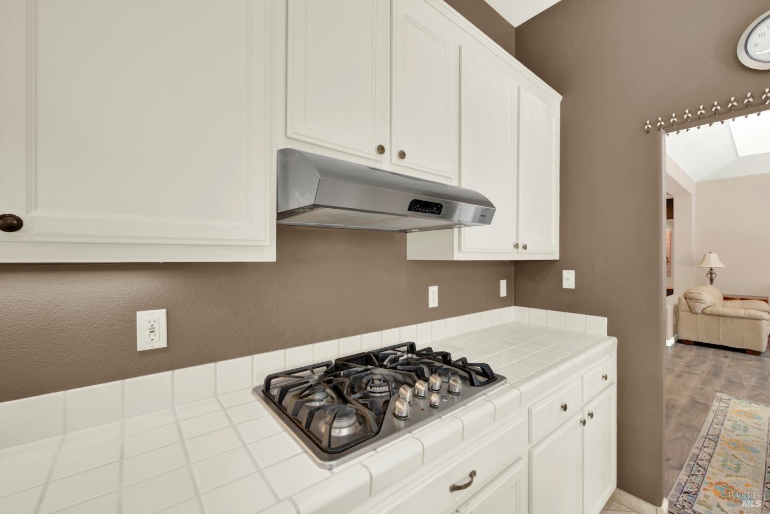 Detail Gallery Image 38 of 93 For 616 Pavilion Dr, Fairfield,  CA 94534 - 3 Beds | 2/1 Baths