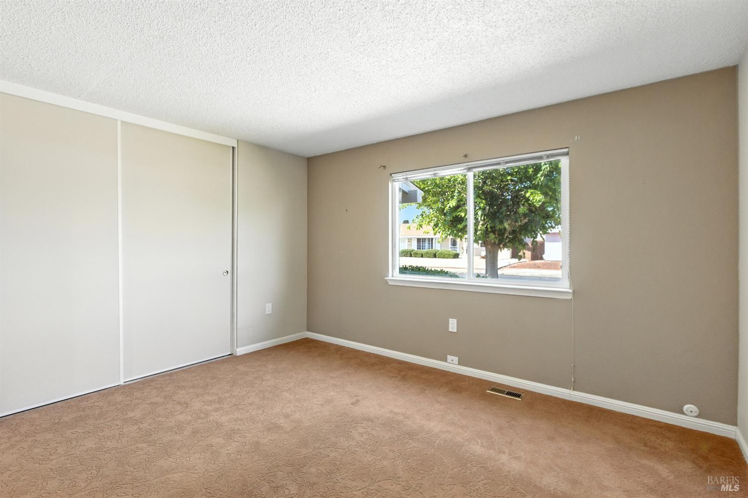 Detail Gallery Image 19 of 30 For 189 Lassen Cir, Vacaville,  CA 95687 - 2 Beds | 1 Baths