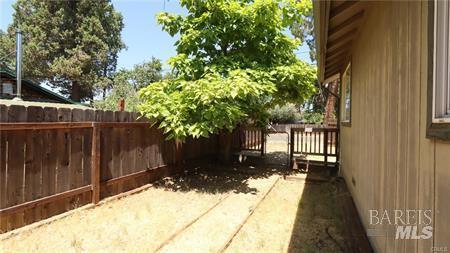 Detail Gallery Image 4 of 29 For 16141 Jessie St, Cobb,  CA 95457 - 3 Beds | 2 Baths