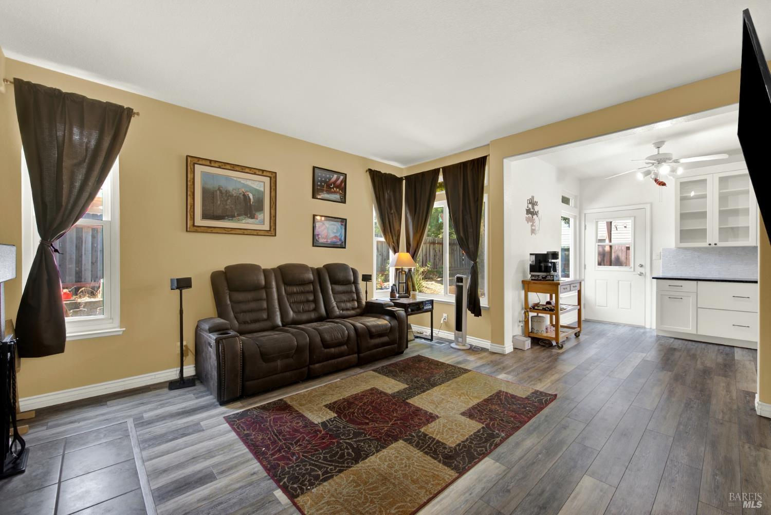 Detail Gallery Image 37 of 81 For 249 Milford Ct, Vacaville,  CA 95688 - 4 Beds | 2/1 Baths