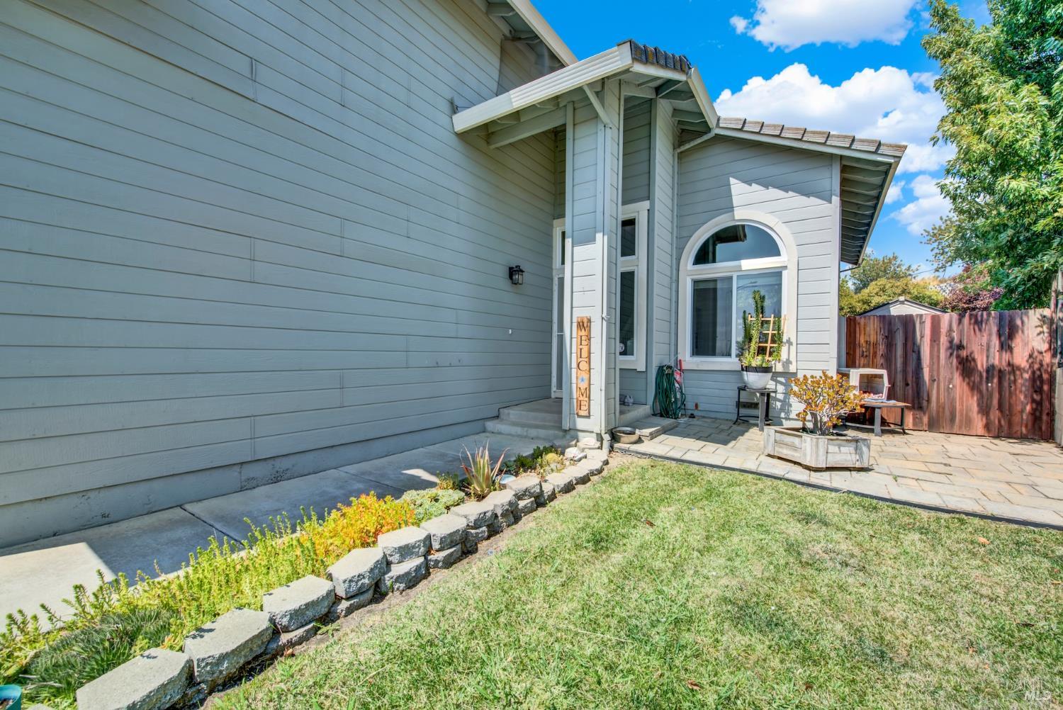 Detail Gallery Image 16 of 81 For 249 Milford Ct, Vacaville,  CA 95688 - 4 Beds | 2/1 Baths