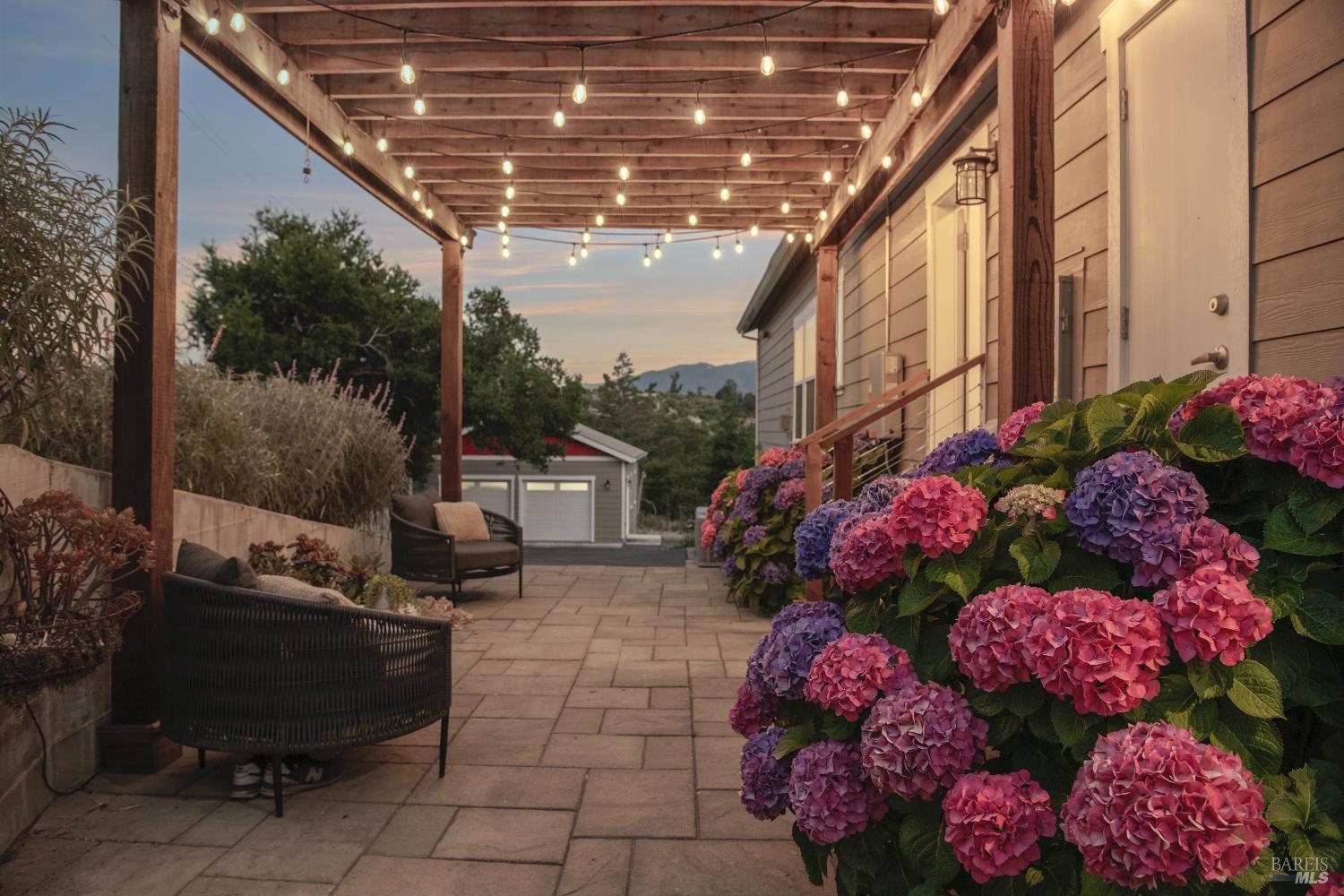 Detail Gallery Image 4 of 50 For 1670 Schultz Rd, Kenwood,  CA 95452 - 3 Beds | 2 Baths