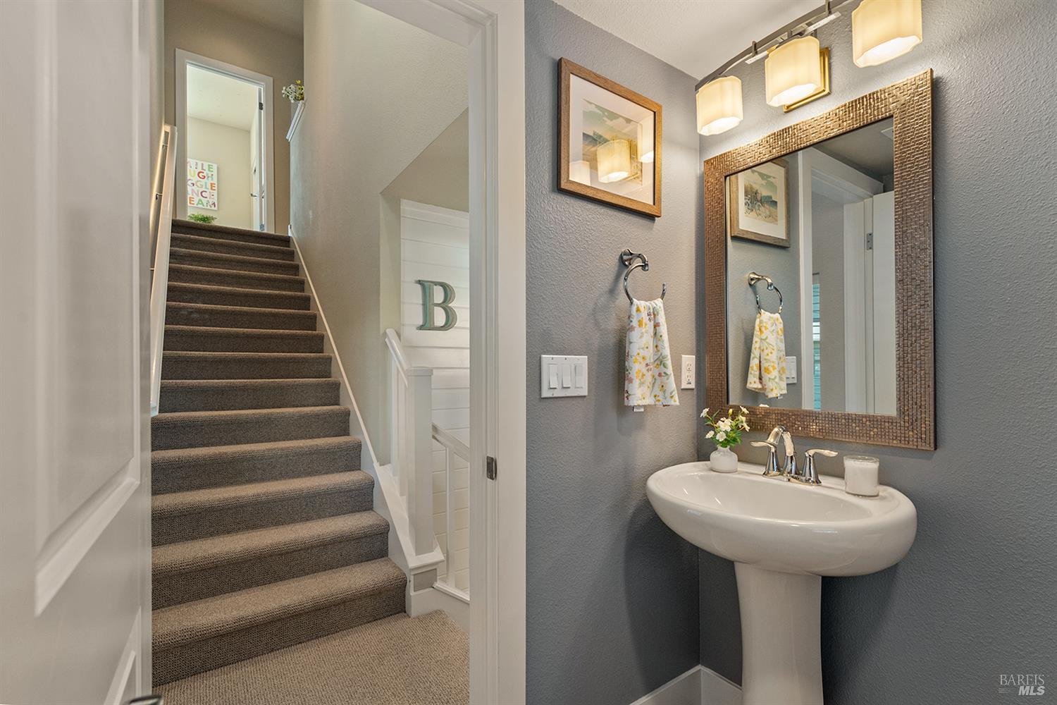 Detail Gallery Image 20 of 37 For 23 Lipton Way, Cotati,  CA 94931 - 3 Beds | 2/1 Baths