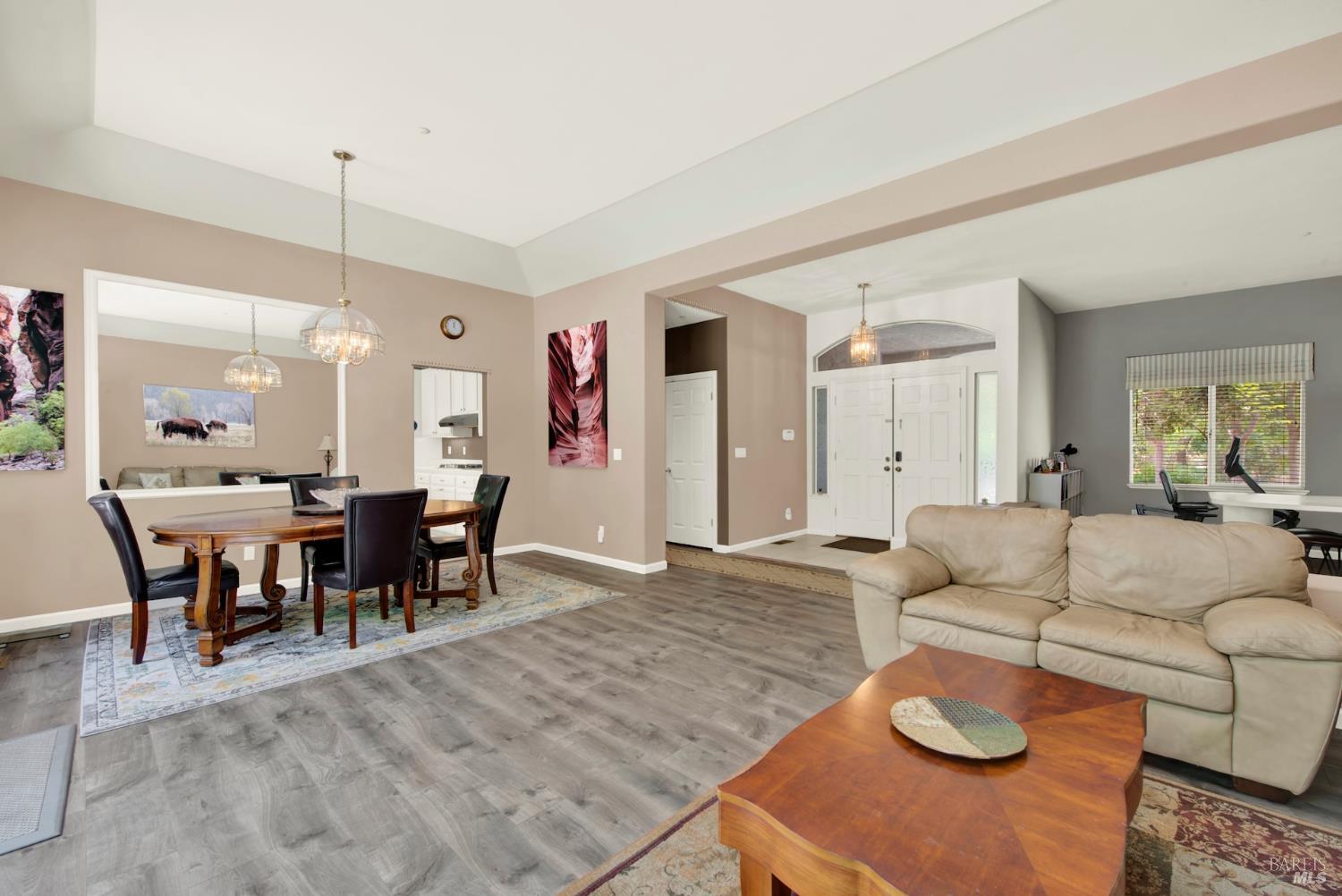 Detail Gallery Image 24 of 93 For 616 Pavilion Dr, Fairfield,  CA 94534 - 3 Beds | 2/1 Baths