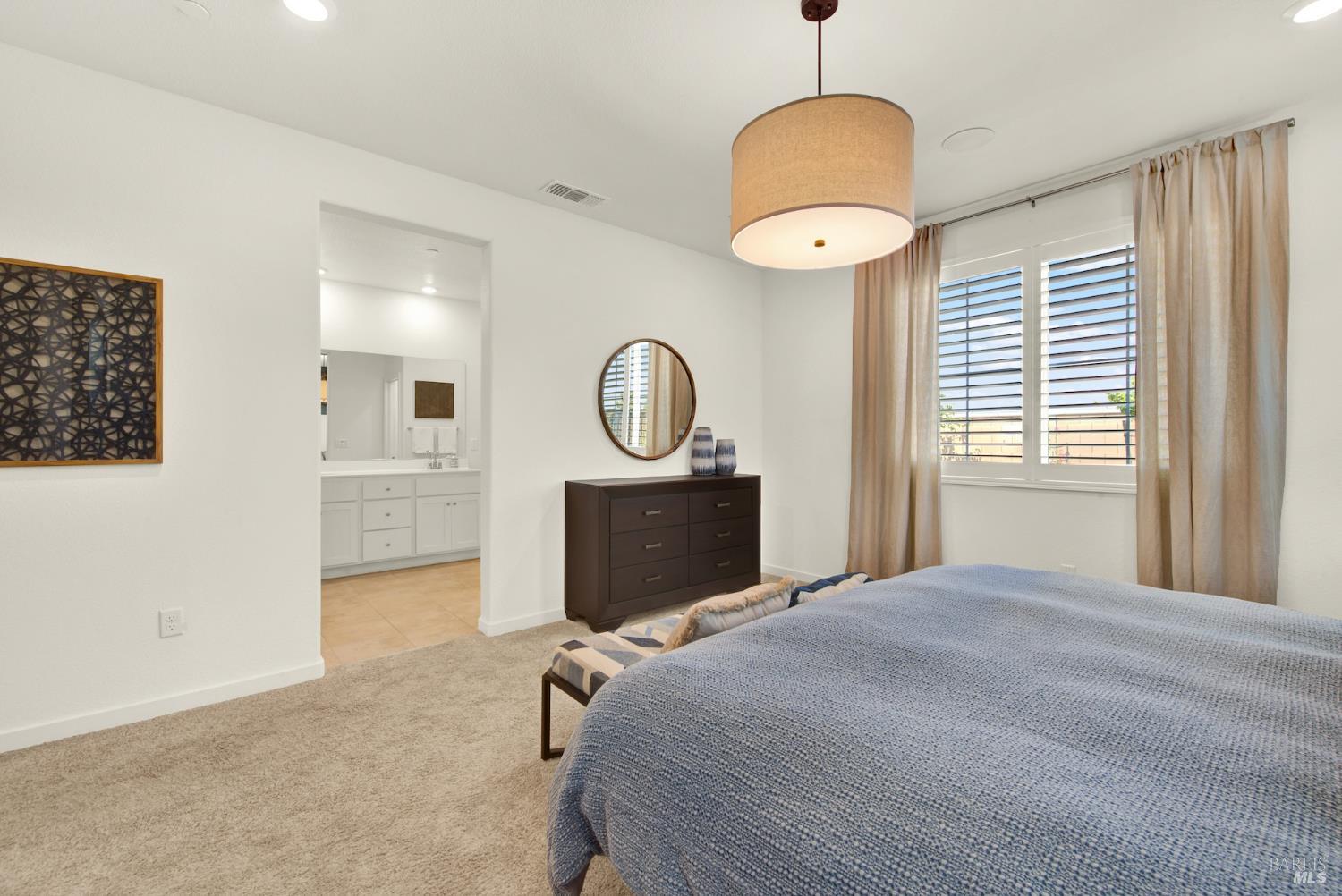 Detail Gallery Image 23 of 73 For 570 Wildflower Ct, Dixon,  CA 95620 - 3 Beds | 2 Baths