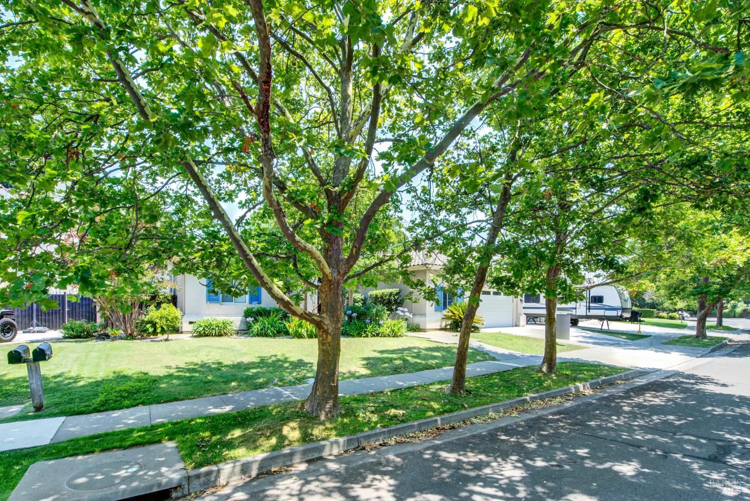 Detail Gallery Image 5 of 93 For 616 Pavilion Dr, Fairfield,  CA 94534 - 3 Beds | 2/1 Baths