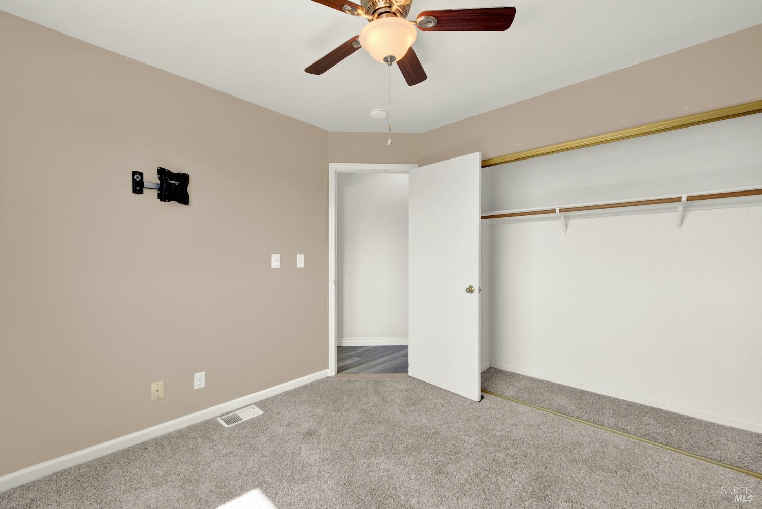 Detail Gallery Image 74 of 81 For 249 Milford Ct, Vacaville,  CA 95688 - 4 Beds | 2/1 Baths
