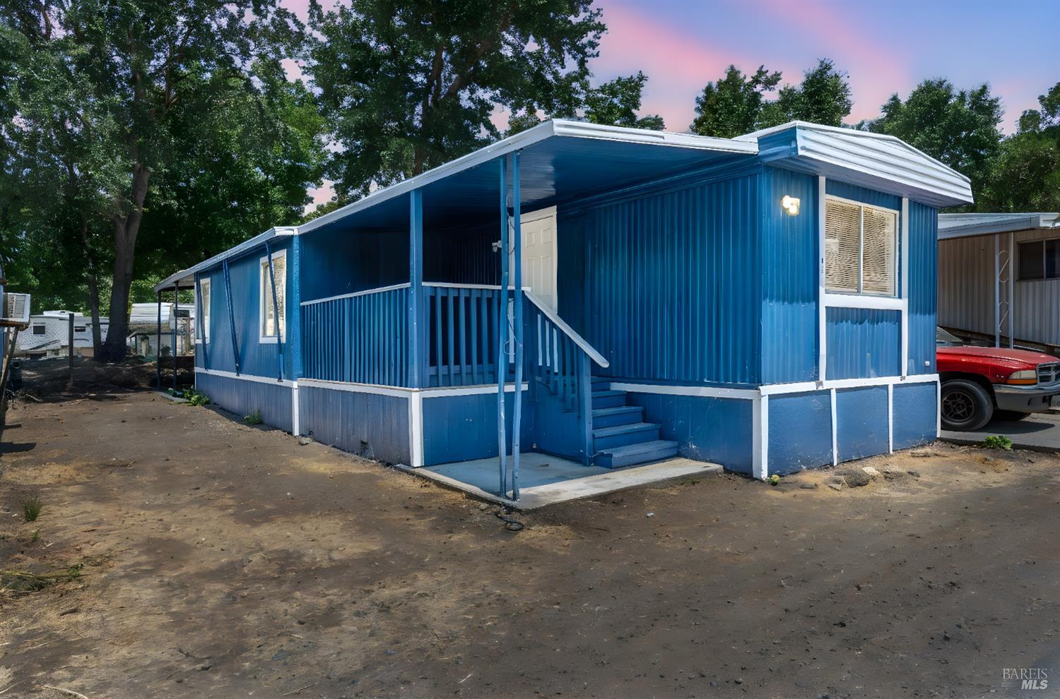 Detail Gallery Image 1 of 23 For 5575 Old Highway 53 Hwy 43, Clearlake,  CA 95422 - 2 Beds | 1/1 Baths