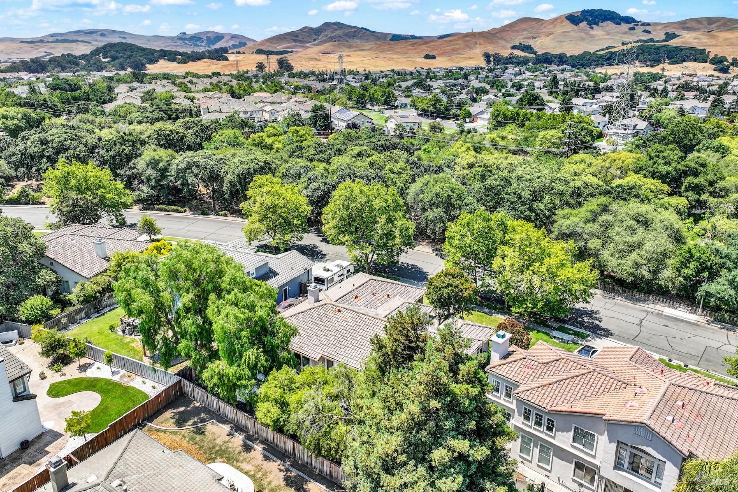 Detail Gallery Image 73 of 93 For 616 Pavilion Dr, Fairfield,  CA 94534 - 3 Beds | 2/1 Baths