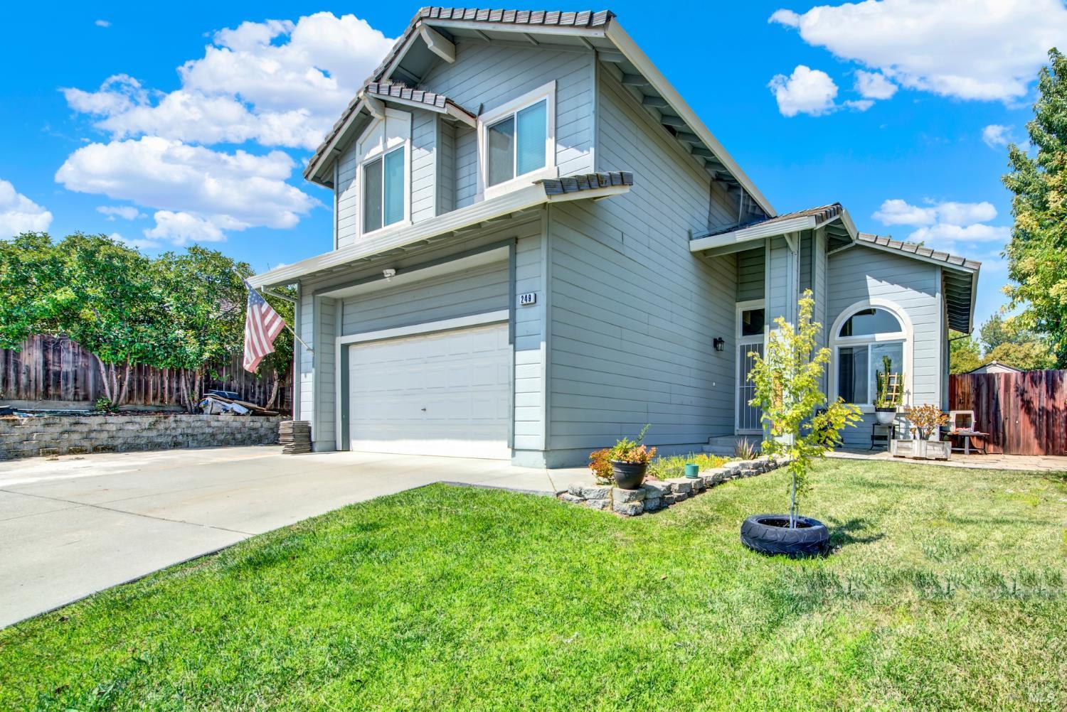 Detail Gallery Image 13 of 81 For 249 Milford Ct, Vacaville,  CA 95688 - 4 Beds | 2/1 Baths