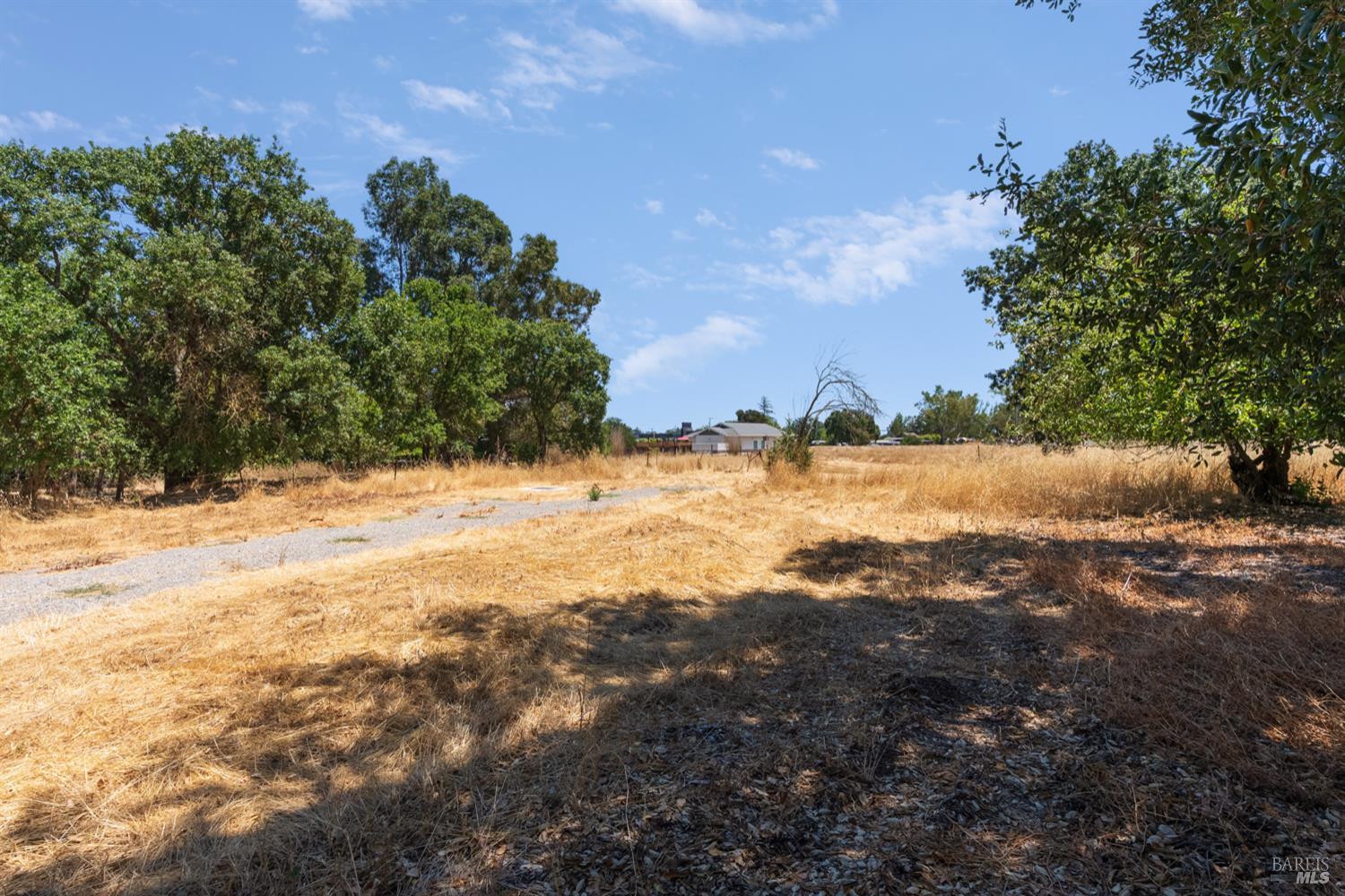 Detail Gallery Image 34 of 34 For 1038 Verano Ave, Sonoma,  CA 95476 - 3 Beds | 2 Baths