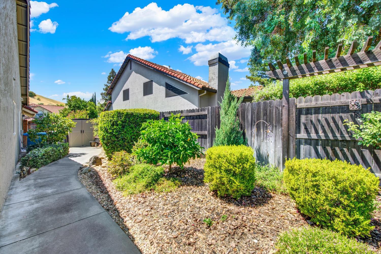 Detail Gallery Image 55 of 63 For 231 Ballindine Dr, Vacaville,  CA 95688 - 4 Beds | 2 Baths