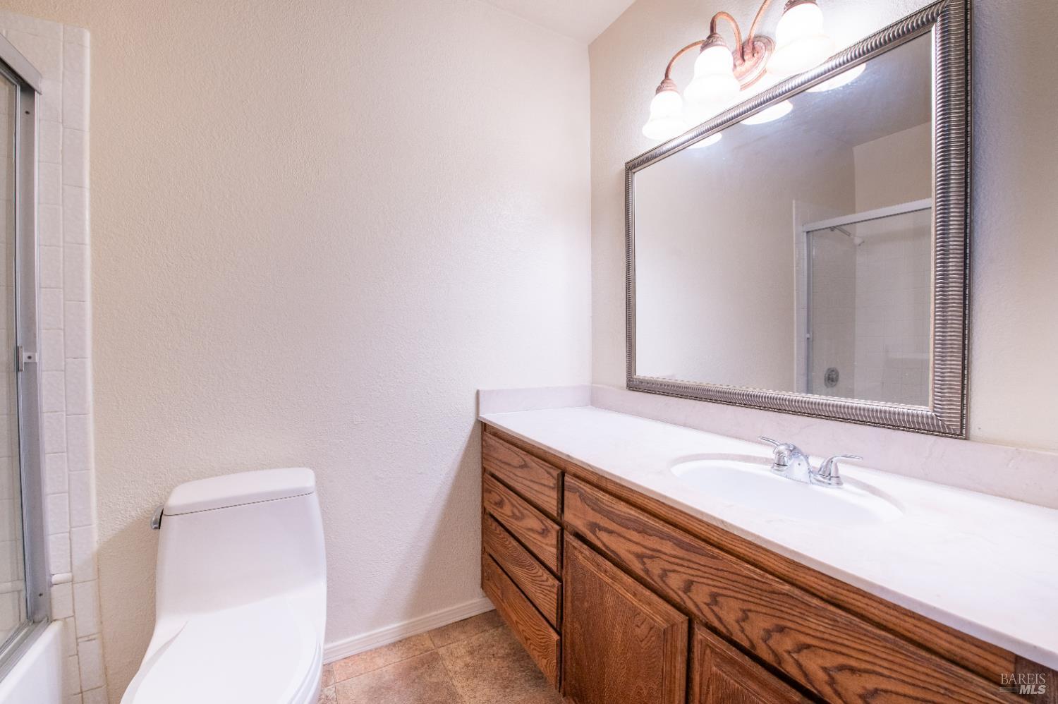Detail Gallery Image 28 of 41 For 172 Delgado Ct, Vallejo,  CA 94591 - 4 Beds | 2/1 Baths