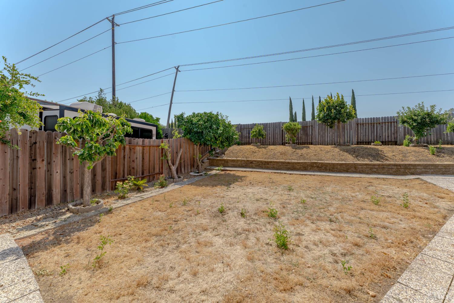 Detail Gallery Image 34 of 44 For 2049 Harte Ct, Fairfield,  CA 94533 - 4 Beds | 2 Baths