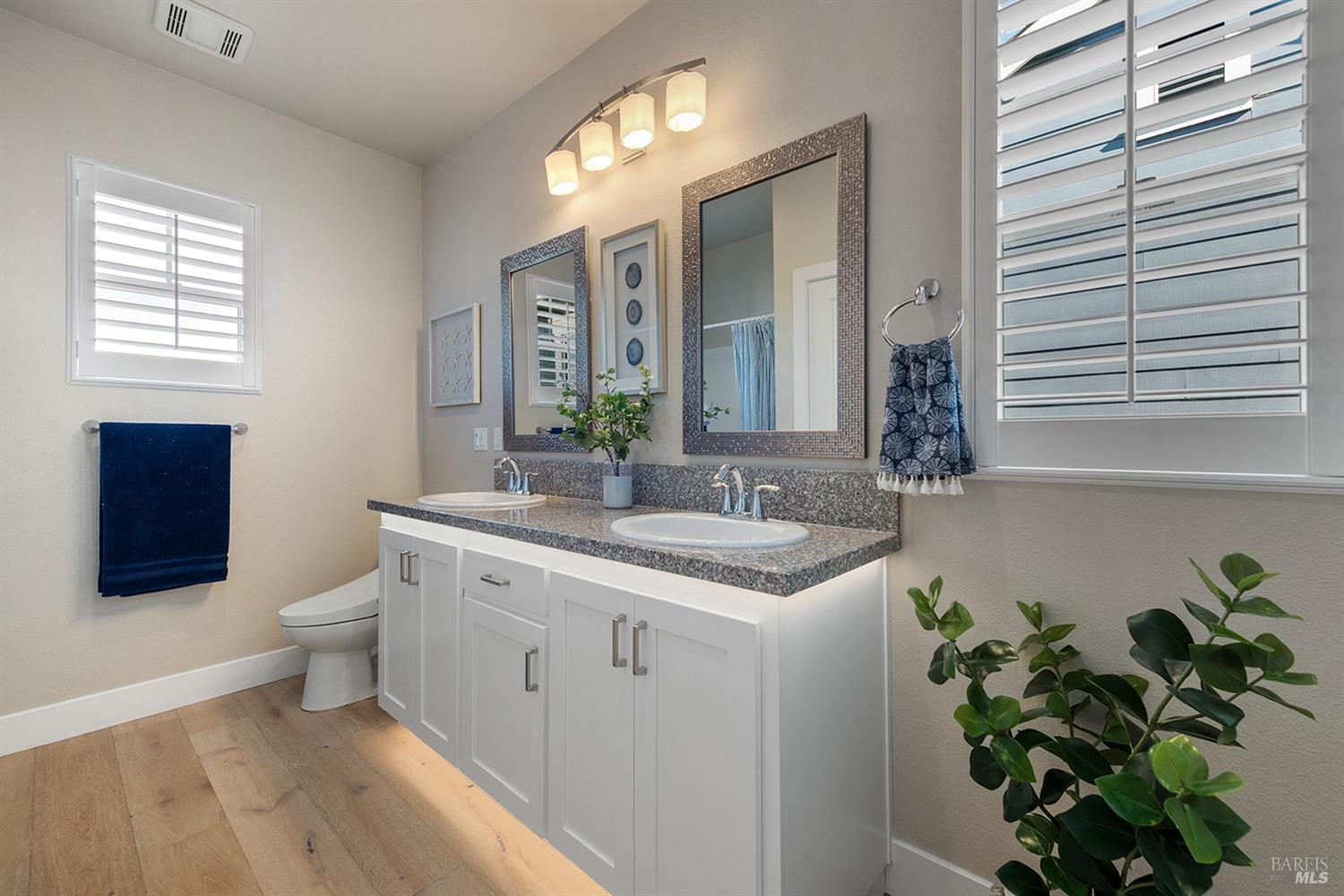 Detail Gallery Image 26 of 37 For 23 Lipton Way, Cotati,  CA 94931 - 3 Beds | 2/1 Baths