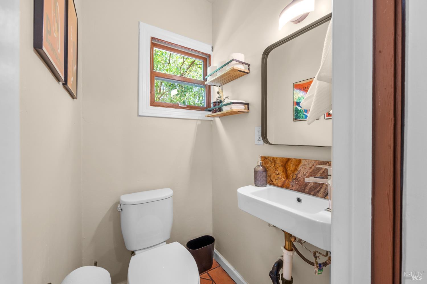 Detail Gallery Image 21 of 49 For 1219 Amador St, Vallejo,  CA 94590 - 3 Beds | 2/1 Baths
