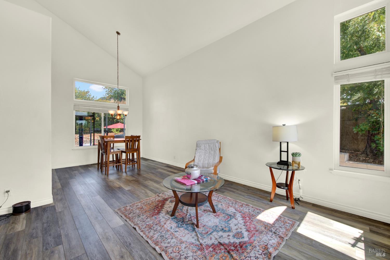 Detail Gallery Image 20 of 81 For 249 Milford Ct, Vacaville,  CA 95688 - 4 Beds | 2/1 Baths