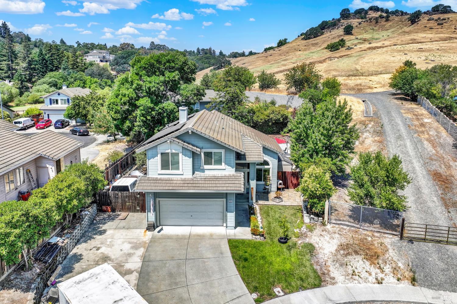 Detail Gallery Image 6 of 81 For 249 Milford Ct, Vacaville,  CA 95688 - 4 Beds | 2/1 Baths