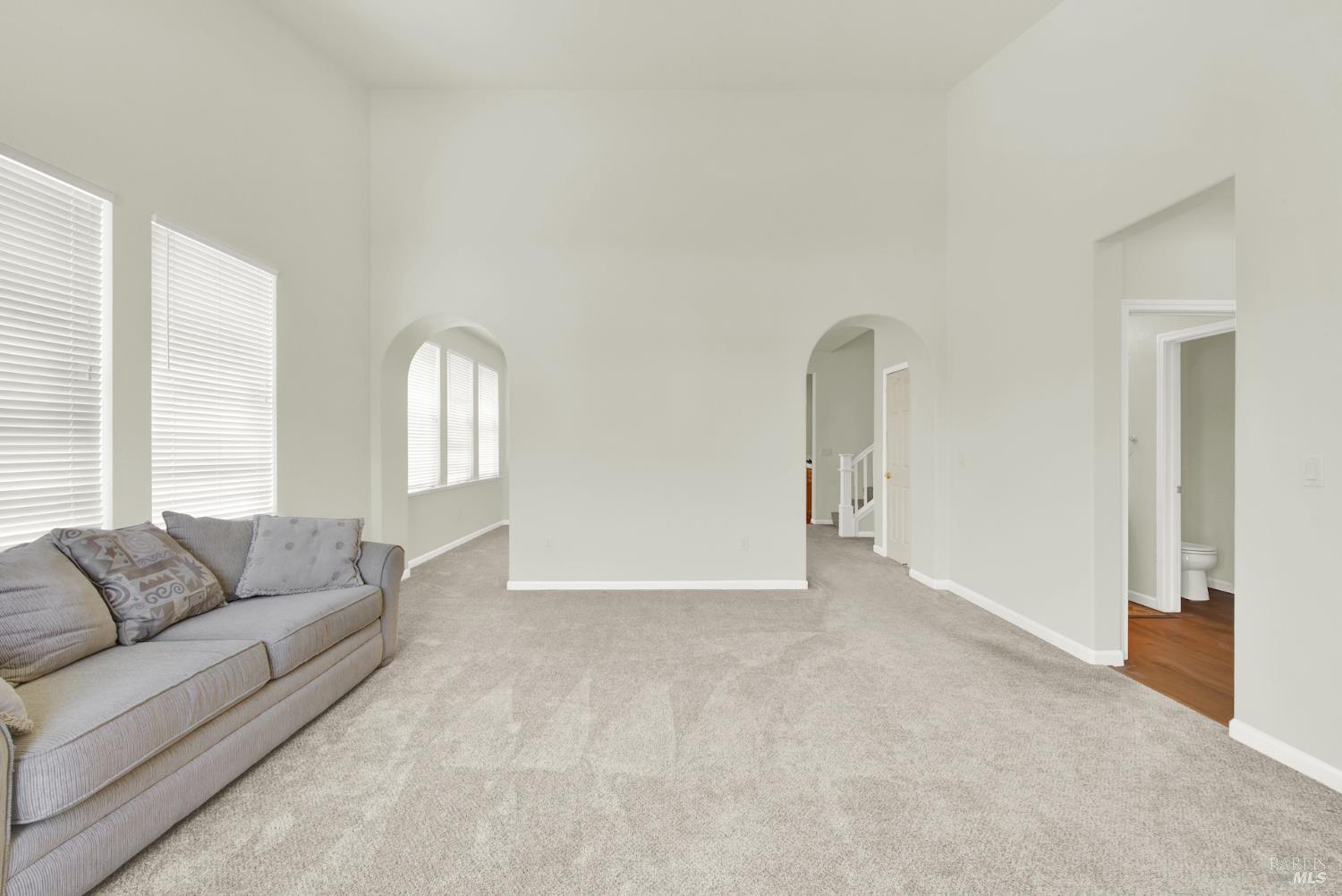 Detail Gallery Image 12 of 99 For 365 Sage Sparrow Cir, Vacaville,  CA 95687 - 6 Beds | 4 Baths